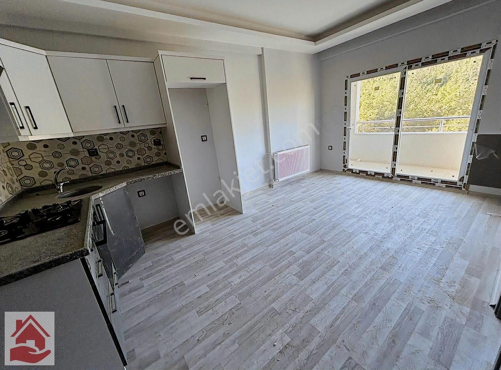 Gültepede Ana Cadde Üzeri 1+1 Boş Ankastreli Kiralık İskânlı Dai - Görsel 27