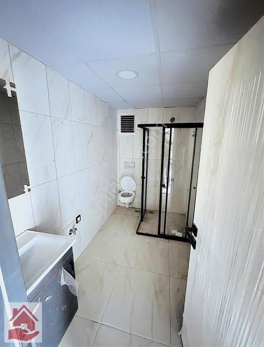 Gültepede Ana Cadde Üzeri 1+1 Boş Ankastreli Kiralık İskânlı Dai - Görsel 5