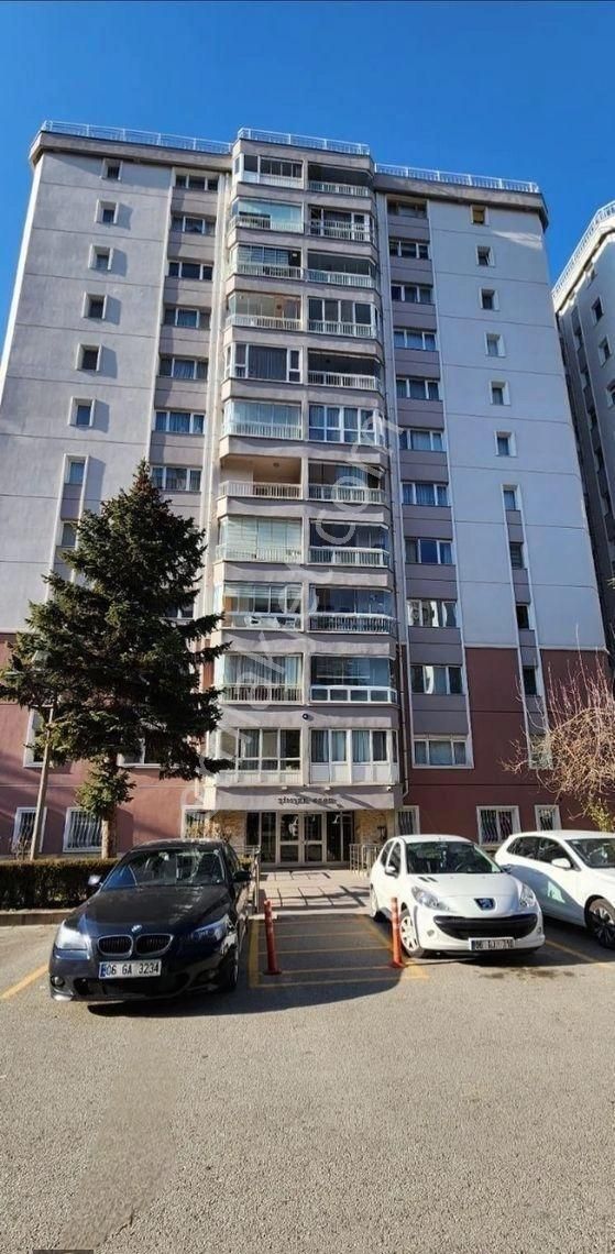Çiğdem De Harika Konumda Sitede 3+1 Kiralık Daire....