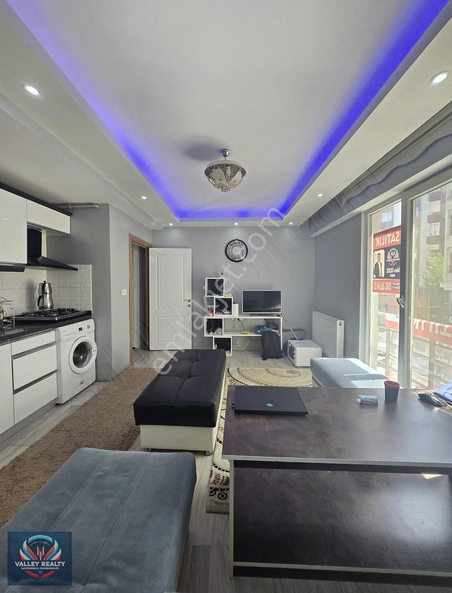 Valley'den Şeyhsinan Mahallesinde Eşyalı 1+1 Daire