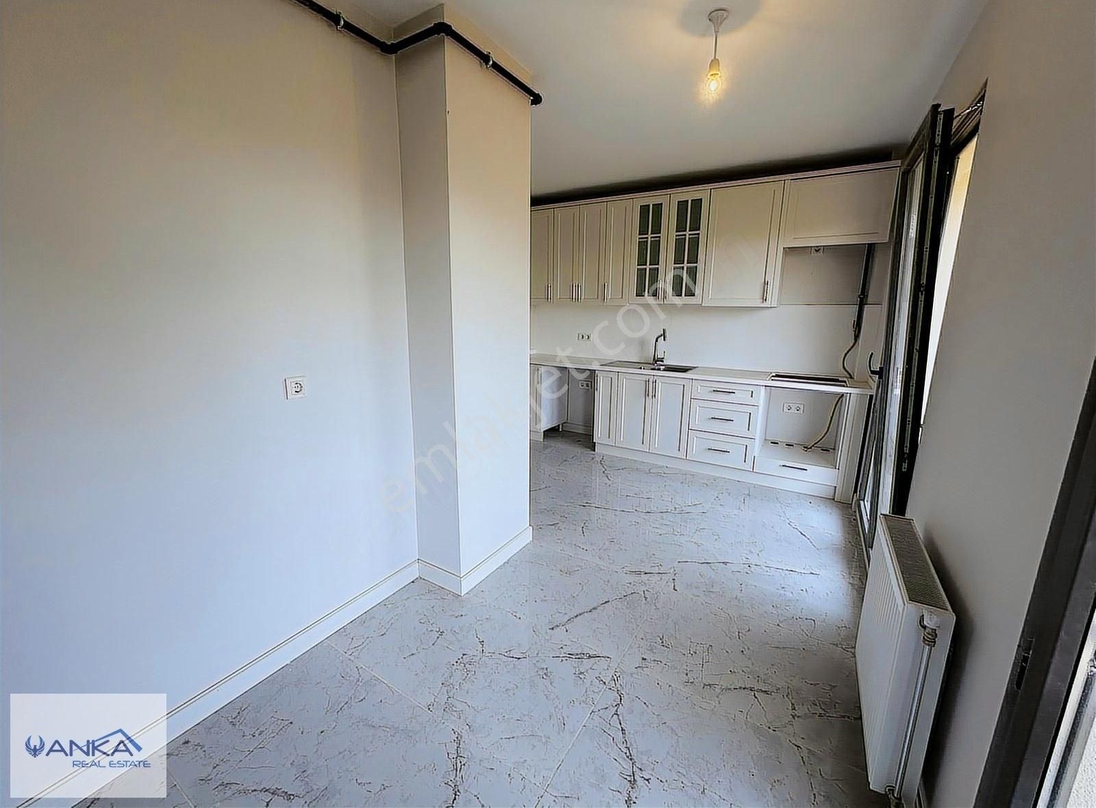 Çengelköy De Butik Site İçersinde Şehir Manzaralı Dubleks Daire - Görsel 21