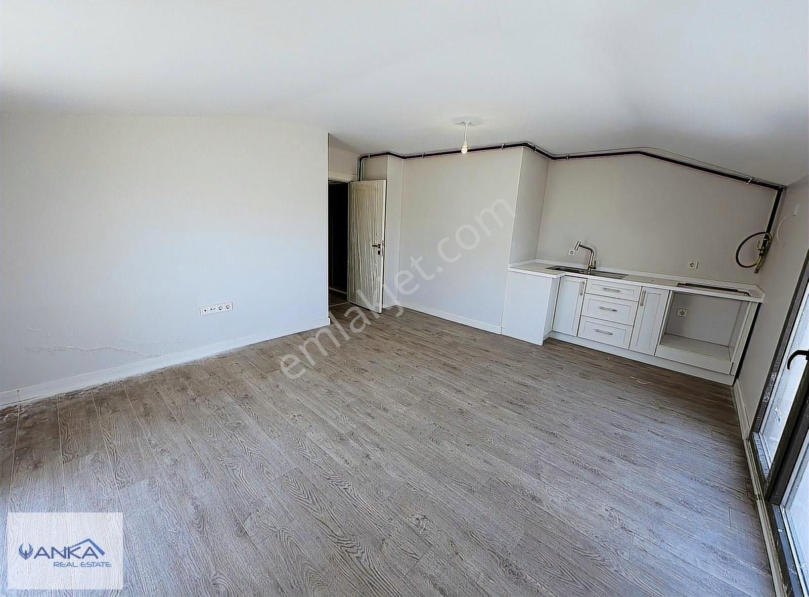 Çengelköy De Butik Site İçersinde Şehir Manzaralı Dubleks Daire - Görsel 14