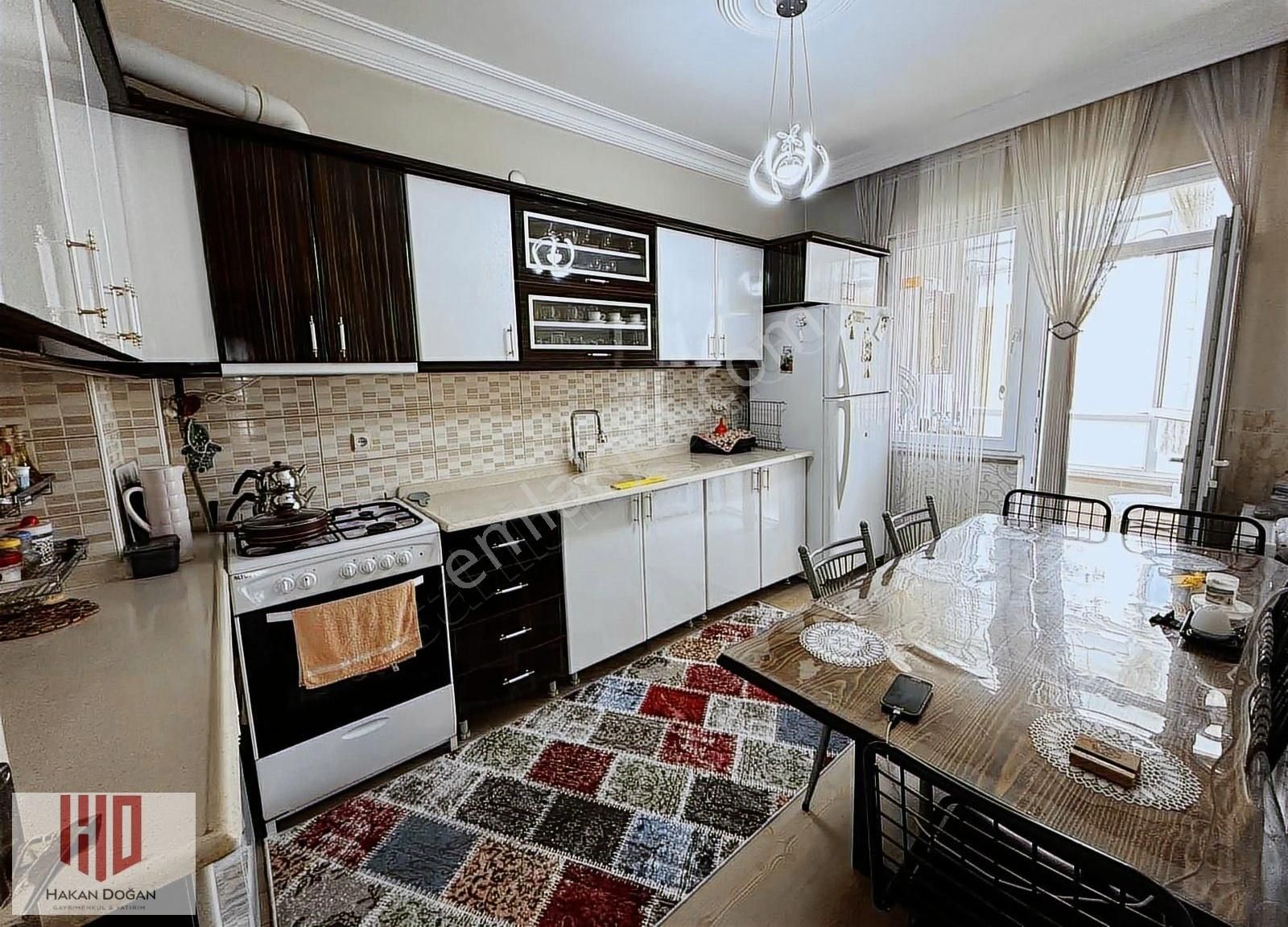 Talas Mevlana Mah 3+1 Çift Balkonlu Kombili Güneydoğu Cephe