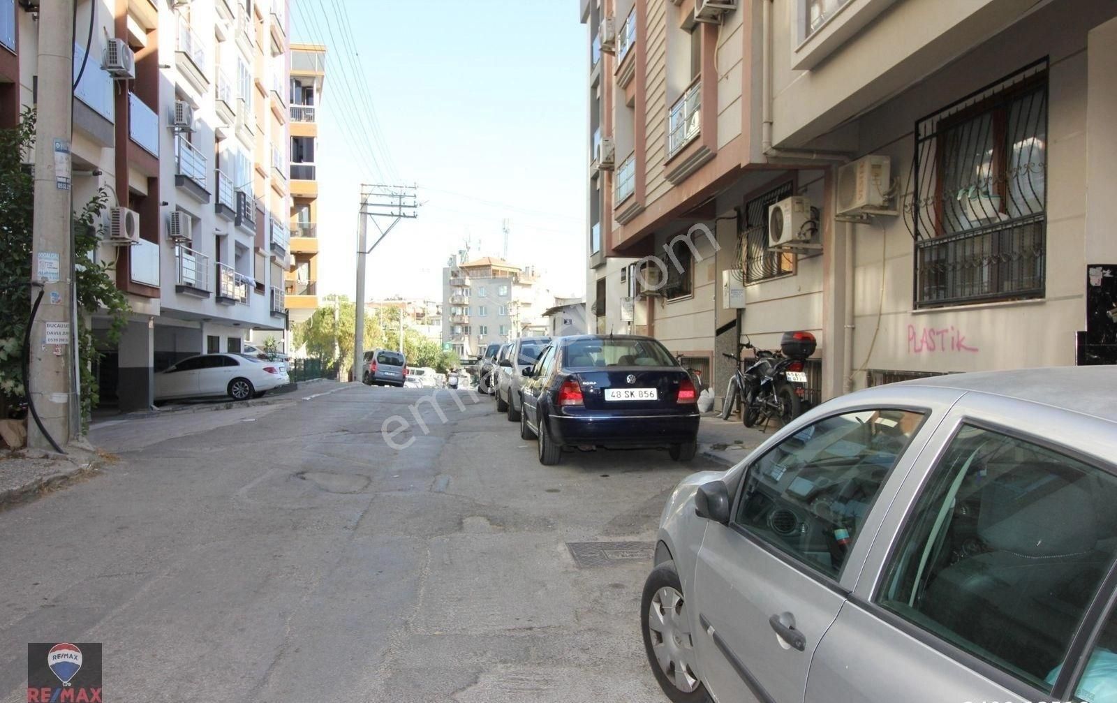 Buca Adatepe Üniversiteye Yakın Klimalı Yeni Eşyalı Lüx Kiralık Daire