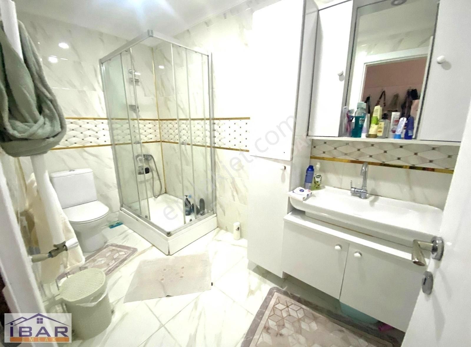 Altıntepede 4 Yıllık 145m2 3+1 Teraslı Manzaralı Dublex