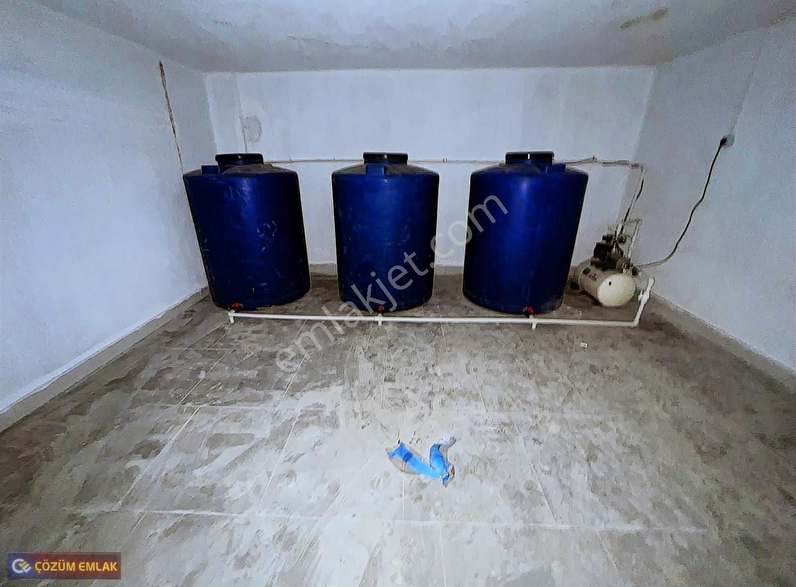 Çözüm Emlak'tan Muradiye'de Otoparklı Site İçerisinde Daireler - Görsel 23