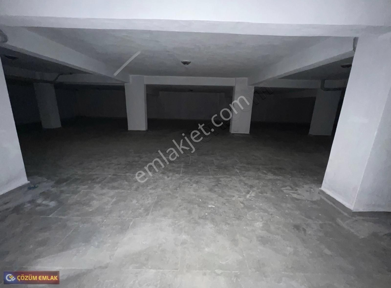 Çözüm Emlak'tan Muradiye'de Otoparklı Site İçerisinde Daireler - Görsel 20