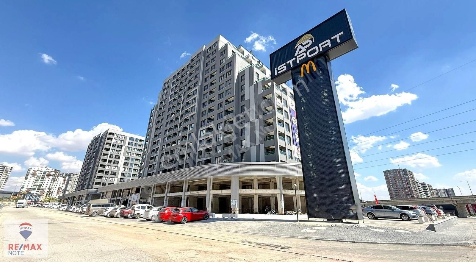 İstanbul Yolu Metro Yanı Ap Istport'ta Kiralık Daire 2,5+1
