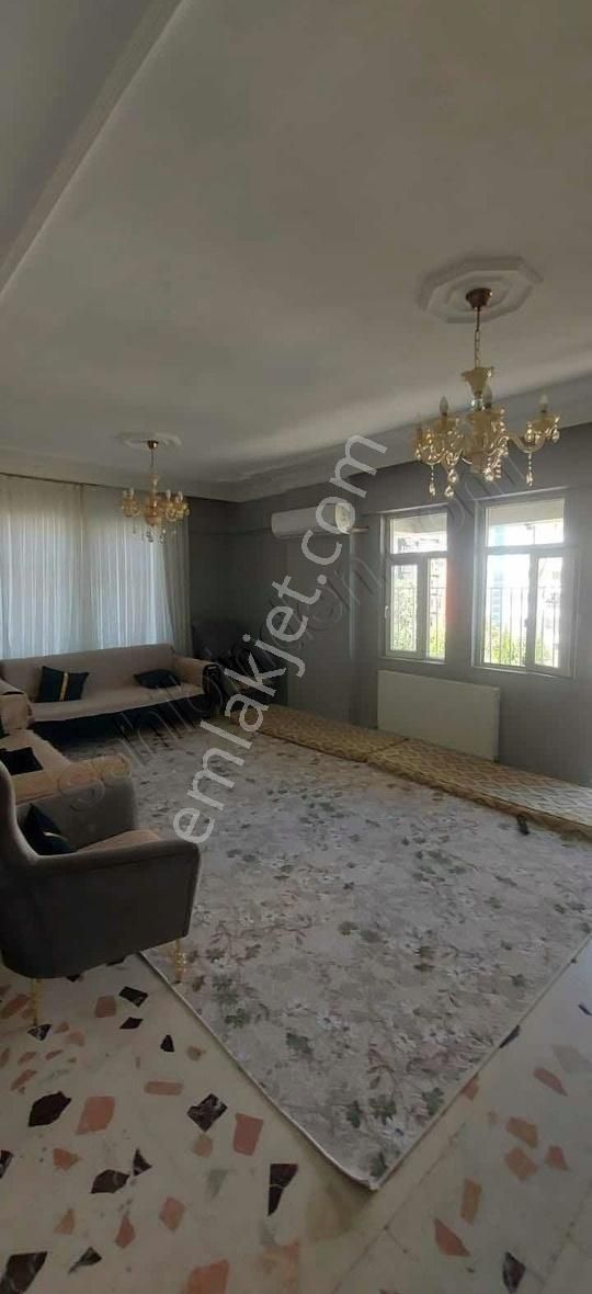Karaköprü Doğukent Mahallesinde Uygun Fiyatlı 4 Odalı Daire