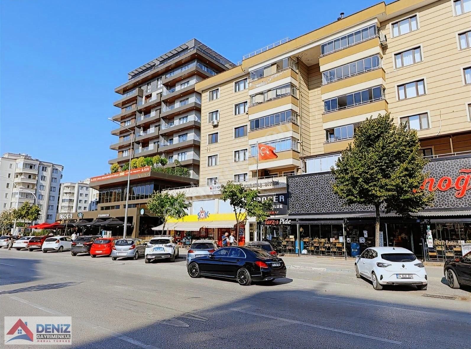 Özlüce Bulvarda Kiralık Daire