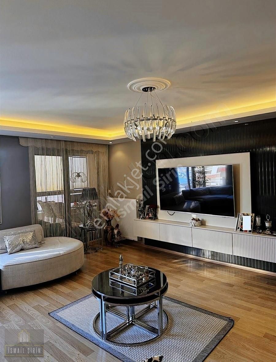 Şirinden Manastırda Harika Manzara Konumda Bakımlı 150m2 Daire - Görsel 5