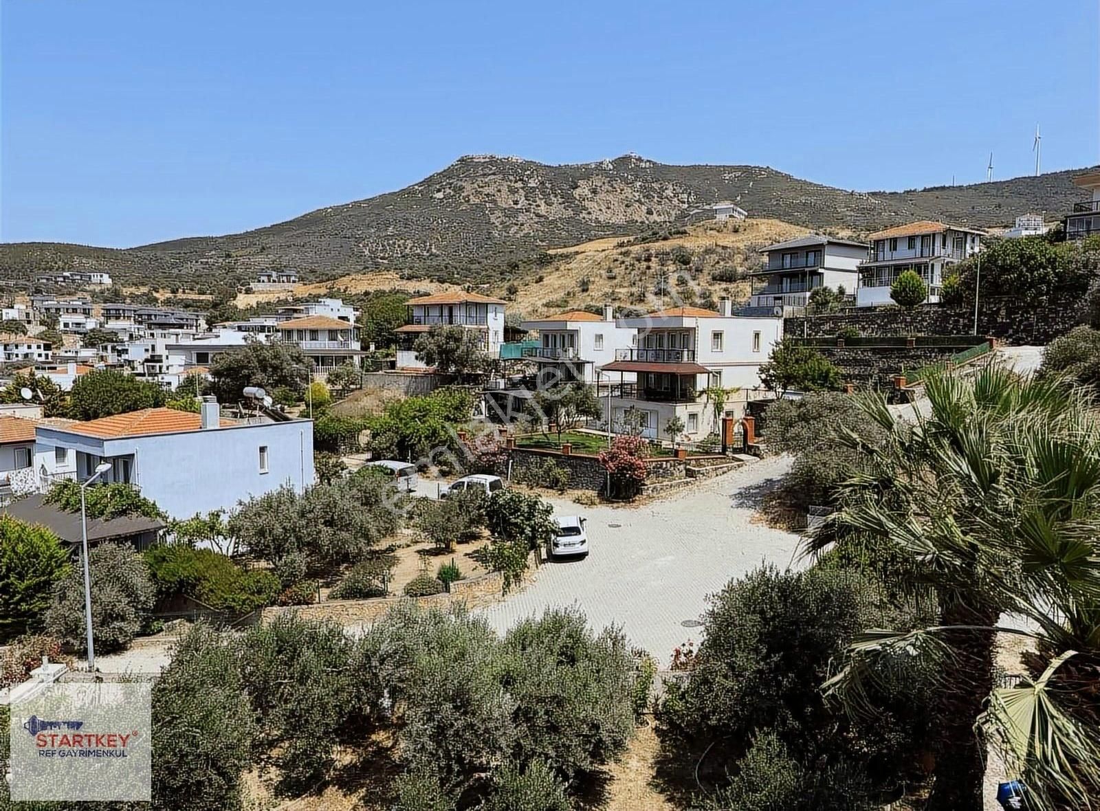 1000 M2 Alanda Bahçeli Satılık Dubleks Villa!