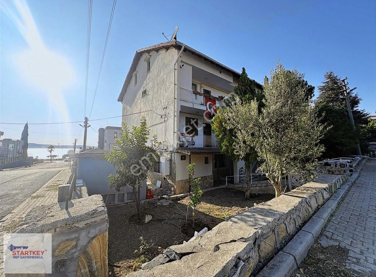 Aliağa Yalı Mahallesinde Ferah Satılık 2+1 Daire