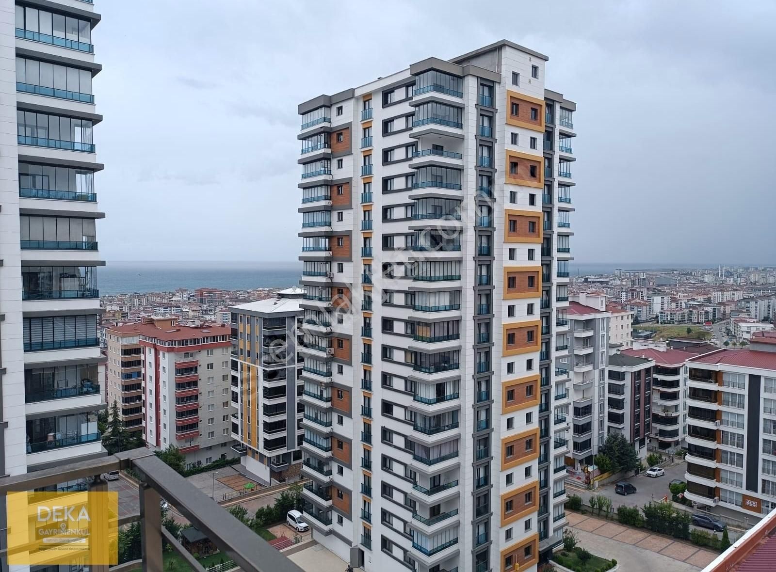 Deka Gayrimenkul'den Atakum'da Deniz Manzaralı Lüks 3+1