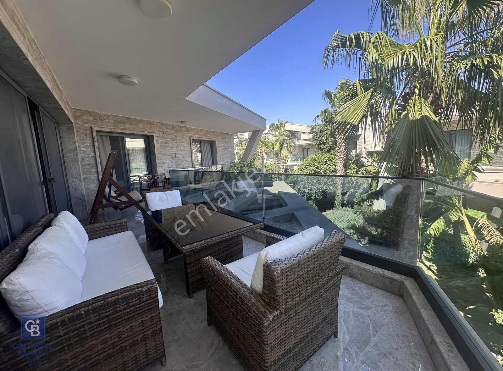 Eskiçeşme'de Kiralık 2+1 Modern Daire Havuzlu Site , Eşyalı - Görsel 8