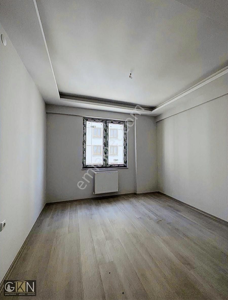 Gkn Gm Den Üsküdar Sitesinde Satılık 4+1 Sıfır Daire