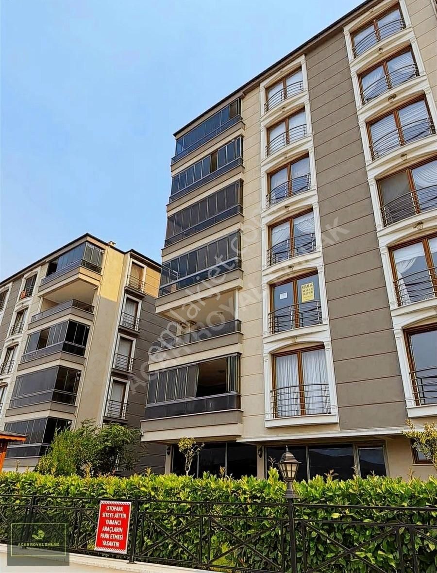 Hisarda 140 M2 Havuzlu Deniz Manzaralı 3+1 Kiralık Daire