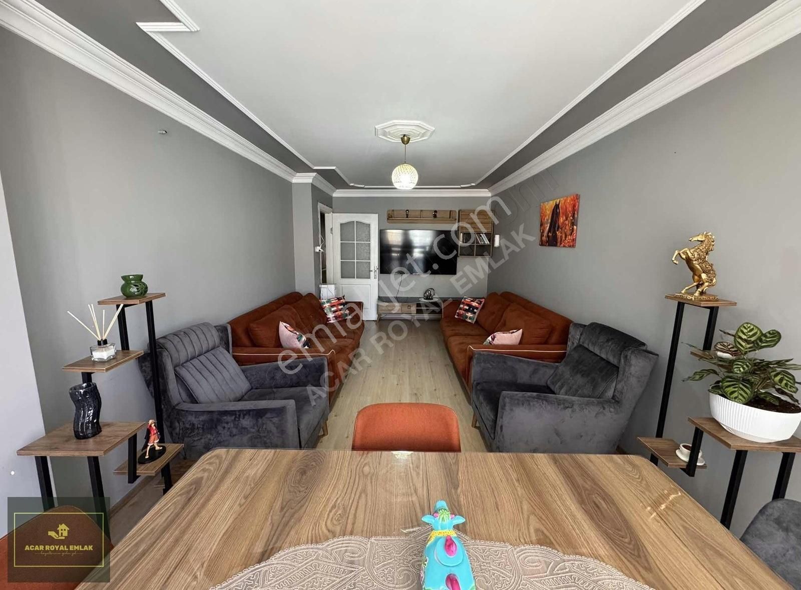 Royal'den Merkezi Konum Yeni Bina Kiralık 3+1 Daire