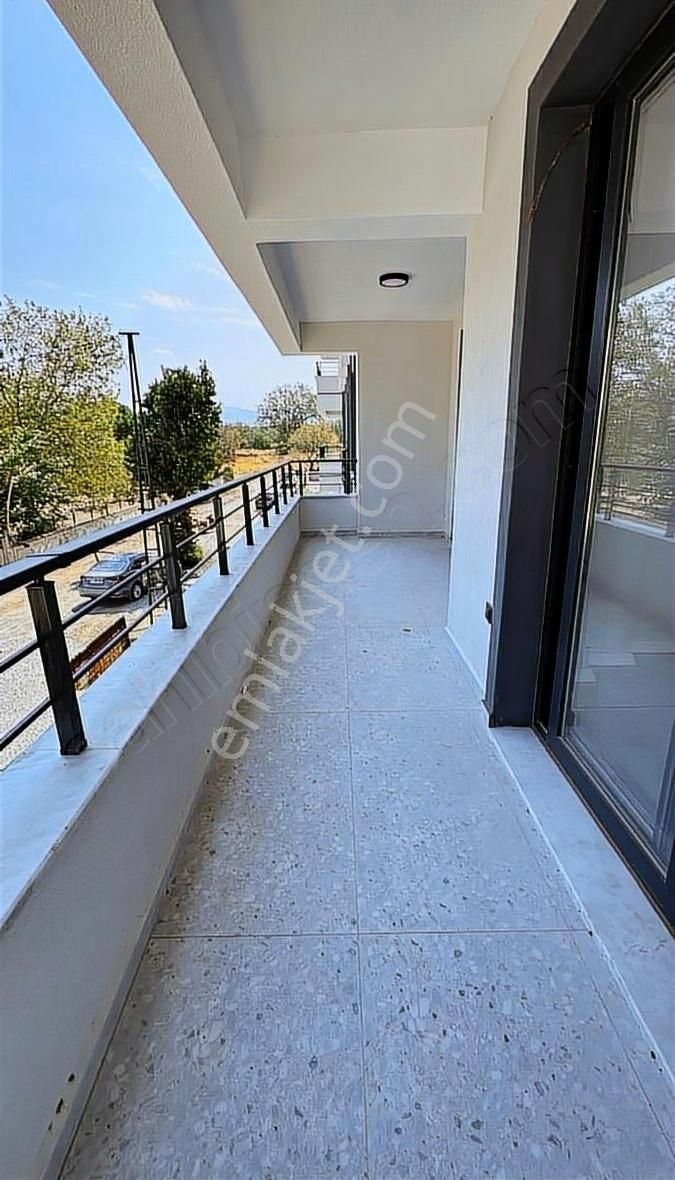 Gömeç Köy Emlak'tan Satılık 3+1 Evebeyin Banyolu Sıfır Daire - Görsel 9