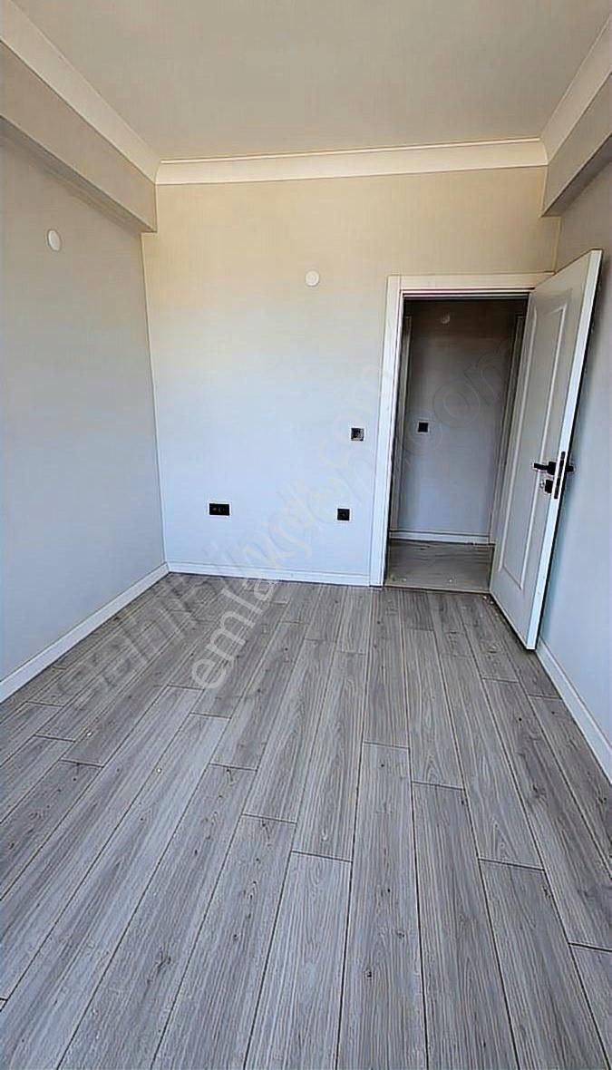 Gömeç Köy Emlak'tan Satılık 3+1 Evebeyin Banyolu Sıfır Daire - Görsel 12