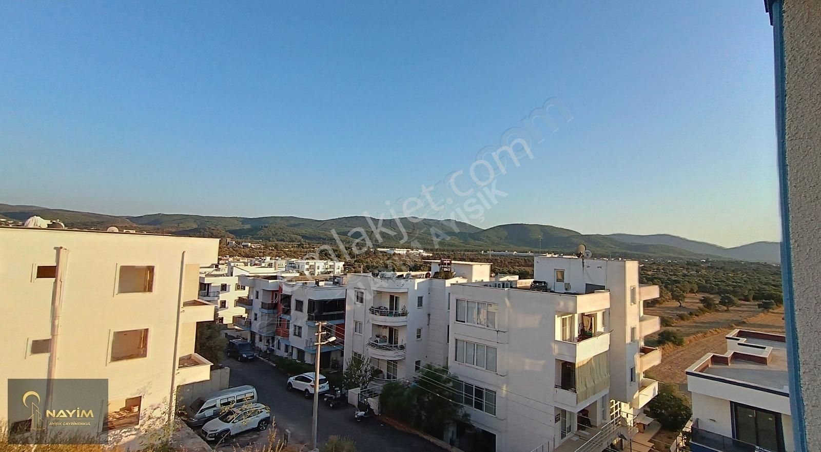 Mumcularda Satılık 2+1 Üst Kat Doğa Manzaralı Daire - Görsel 33