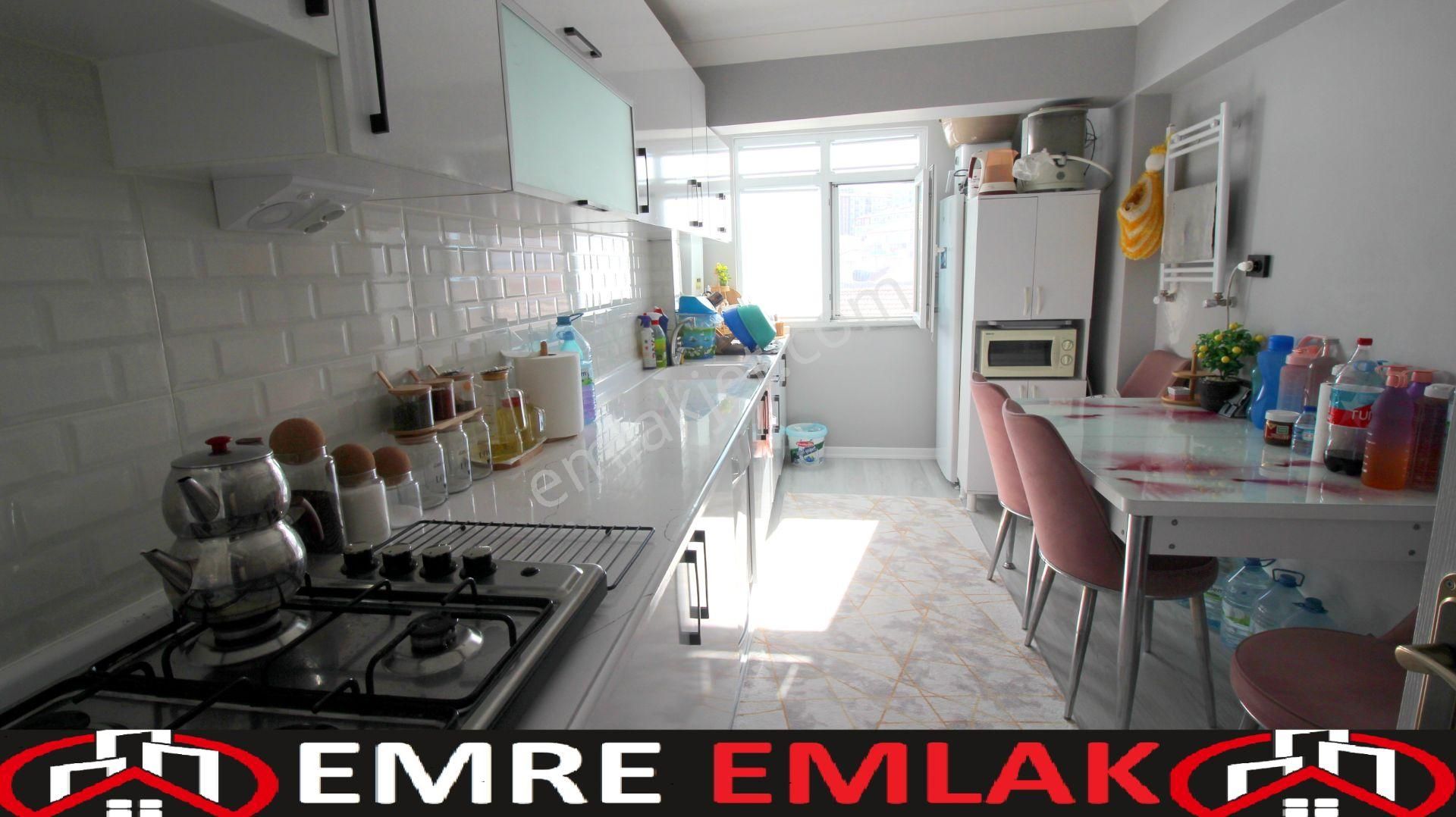 Emre Emlaktan Alsancakta Full Yapılı Geniş Ferah Masrafsız 3+1 Satılık Daire