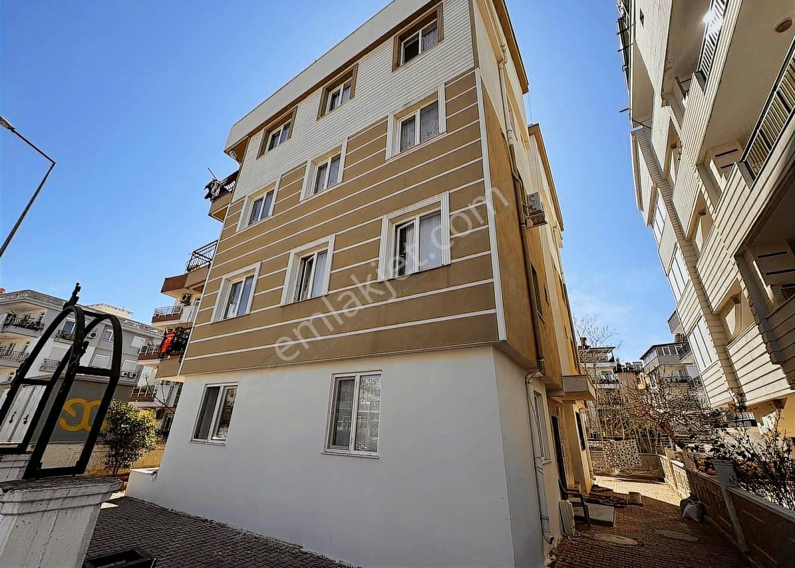 Açılışa Özel Fırsat Arakat Yol Cephe 2+1 Daire