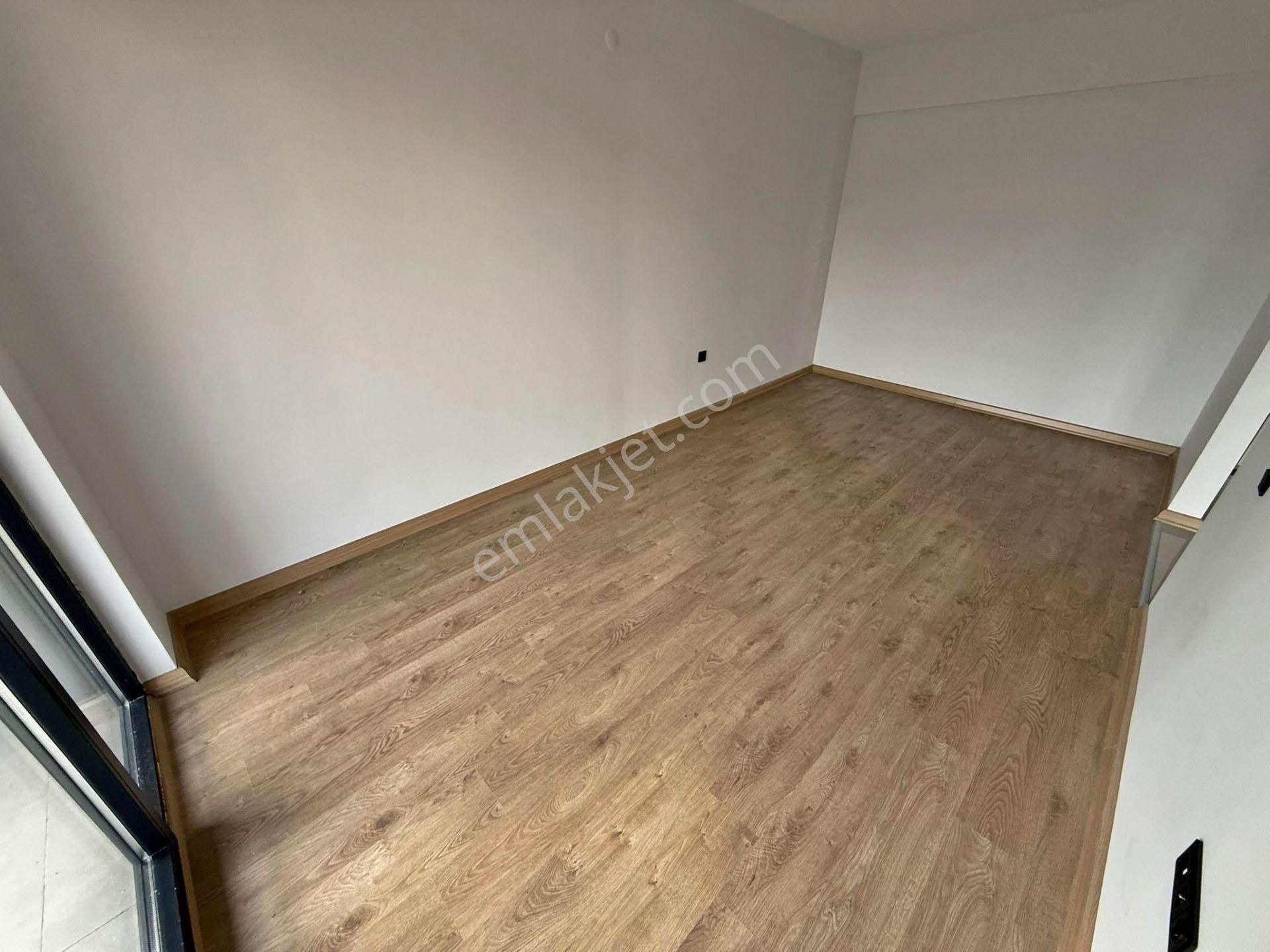Atayurt Mahallesi'nde Satılık 2+1 Ara Katta Yapılı Daire - Görsel 18