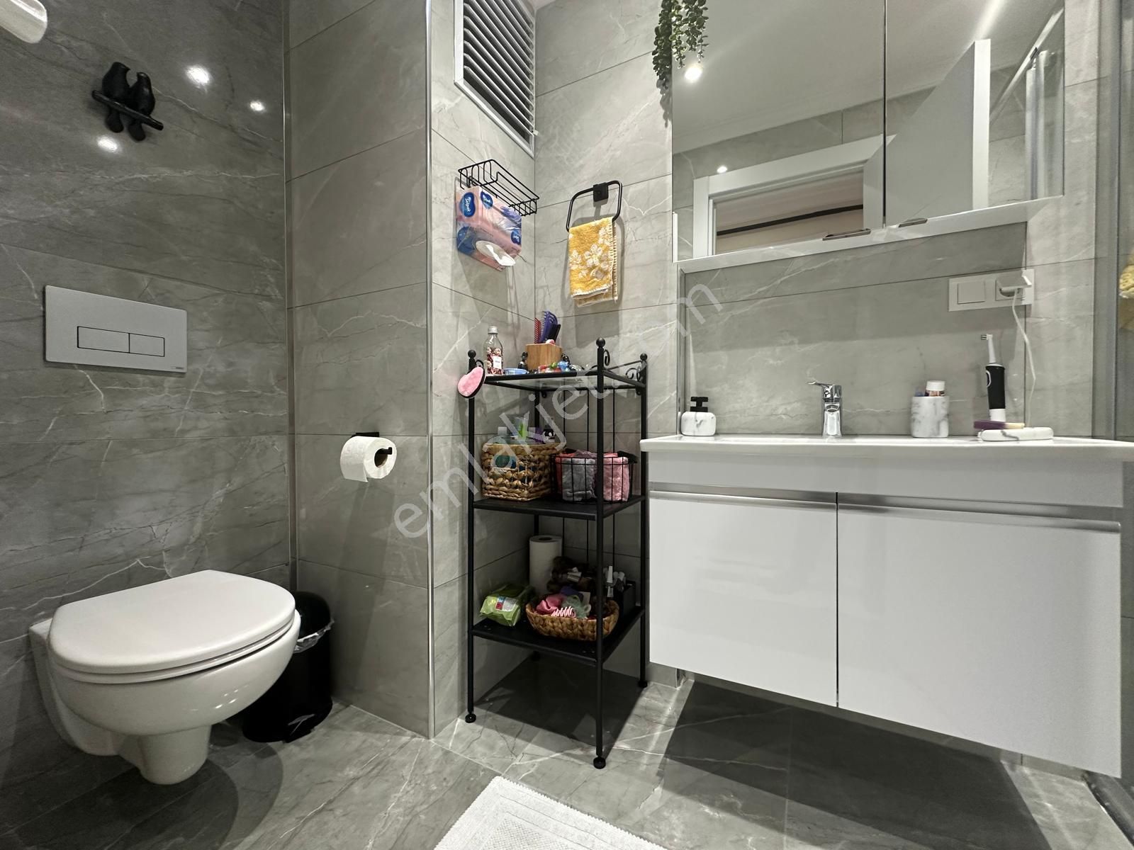 B.evler Merkez'de Yeni Binada 3+1 Ön Cephe Lüks Ara Kat - Görsel 17