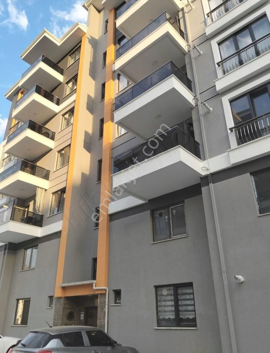 Çünür De Eşyalı 80 Metre Kare Kiralık 2+1 Daire