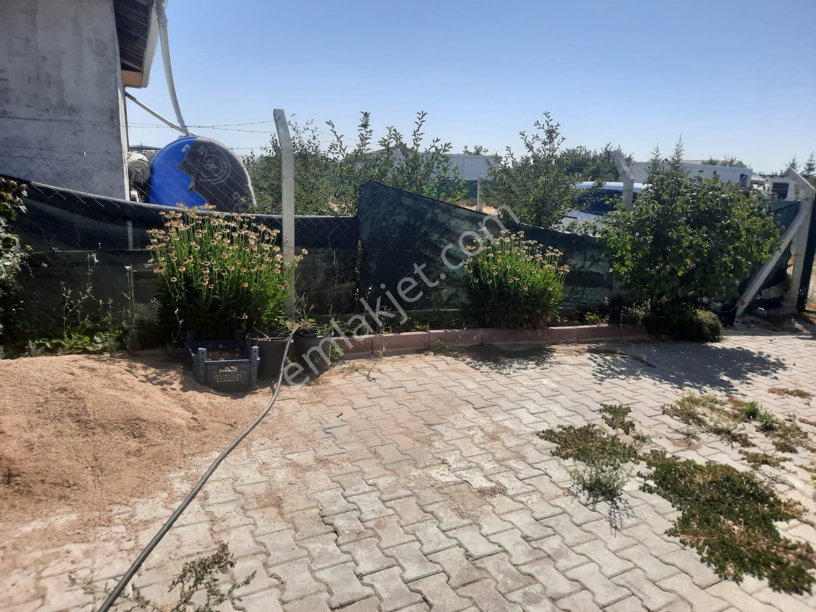 Gölbaşı Yurtbeyinde Eşyalı 2+1 Çelik Yapı Hobi Bahçesi – 300 M² Arsa Üzerinde!