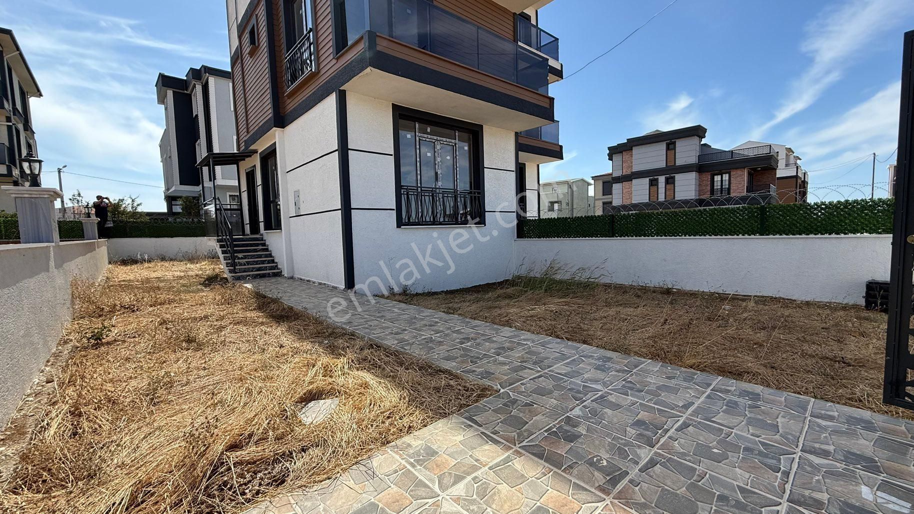 ▃▅▇ Eymen Emlak ▇▅▃ Merkezde Şık Dizaynlı Bahçeli 4+1 Villa - Görsel 7