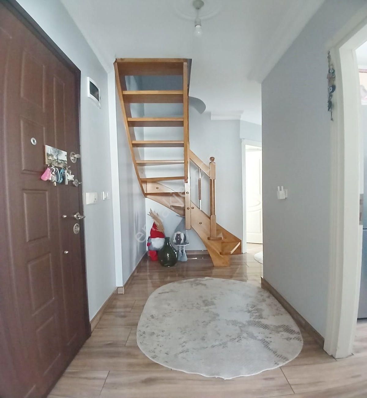 Avcılar Cihangirde Metrobüse Yakın 3+2 Dublex Daire - Görsel 8