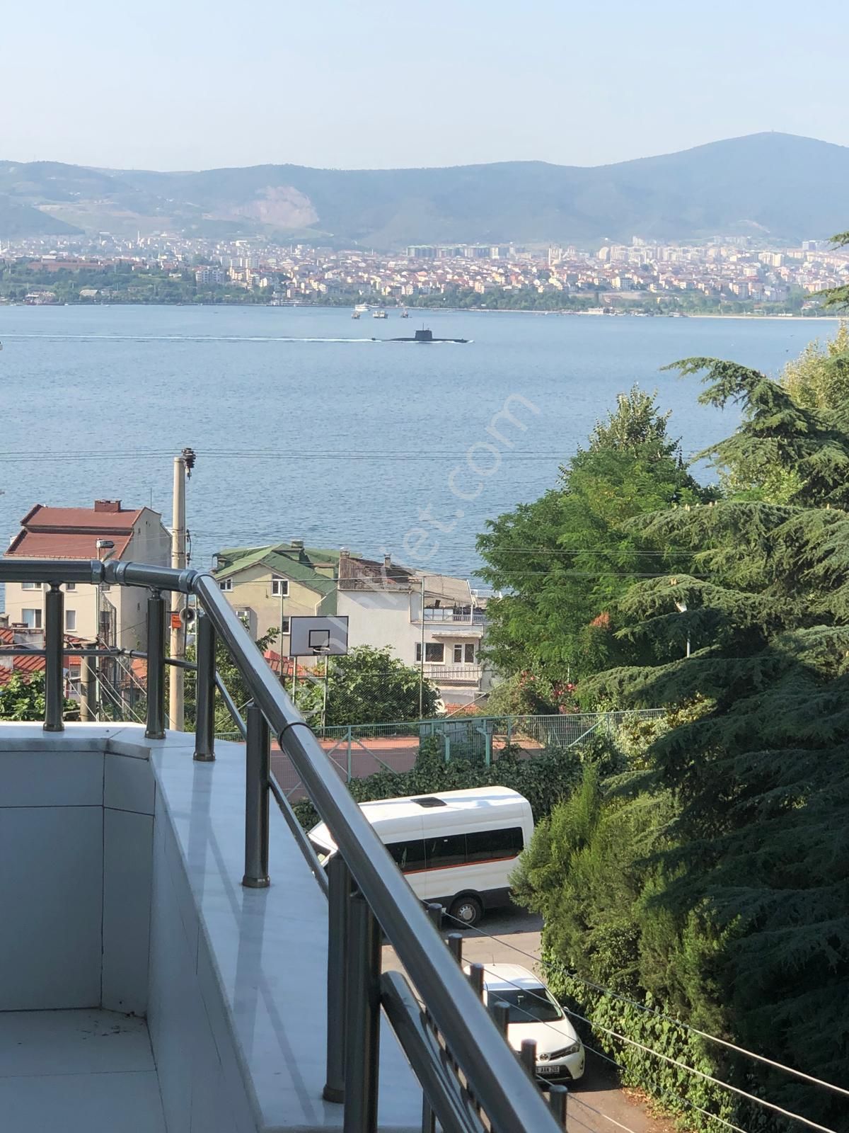 Gölcük Değirmendere Merkezde Kiralık Daire