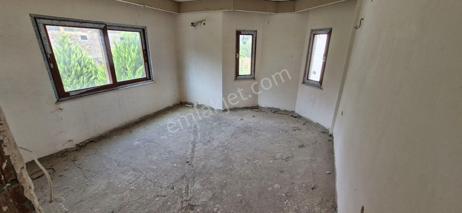 Arsa Fiyatina Villa Satıyoruz 800 M2 Arsa Bağımsız Göl Manzaralı İskanlı Satılık Geniş Oturumlu 4+2 - Görsel 25