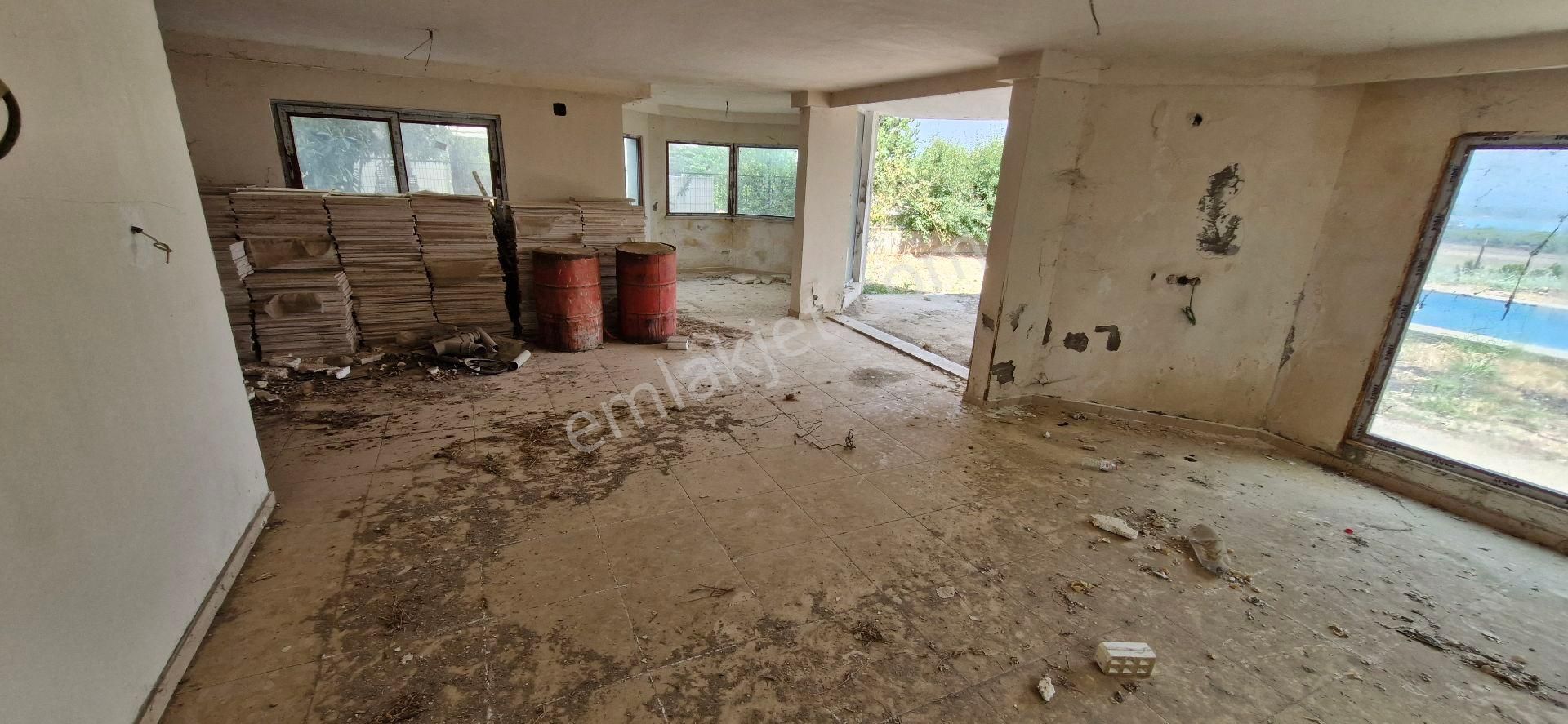 Arsa Fiyatina Villa Satıyoruz 800 M2 Arsa Bağımsız Göl Manzaralı İskanlı Satılık Geniş Oturumlu 4+2 - Görsel 4