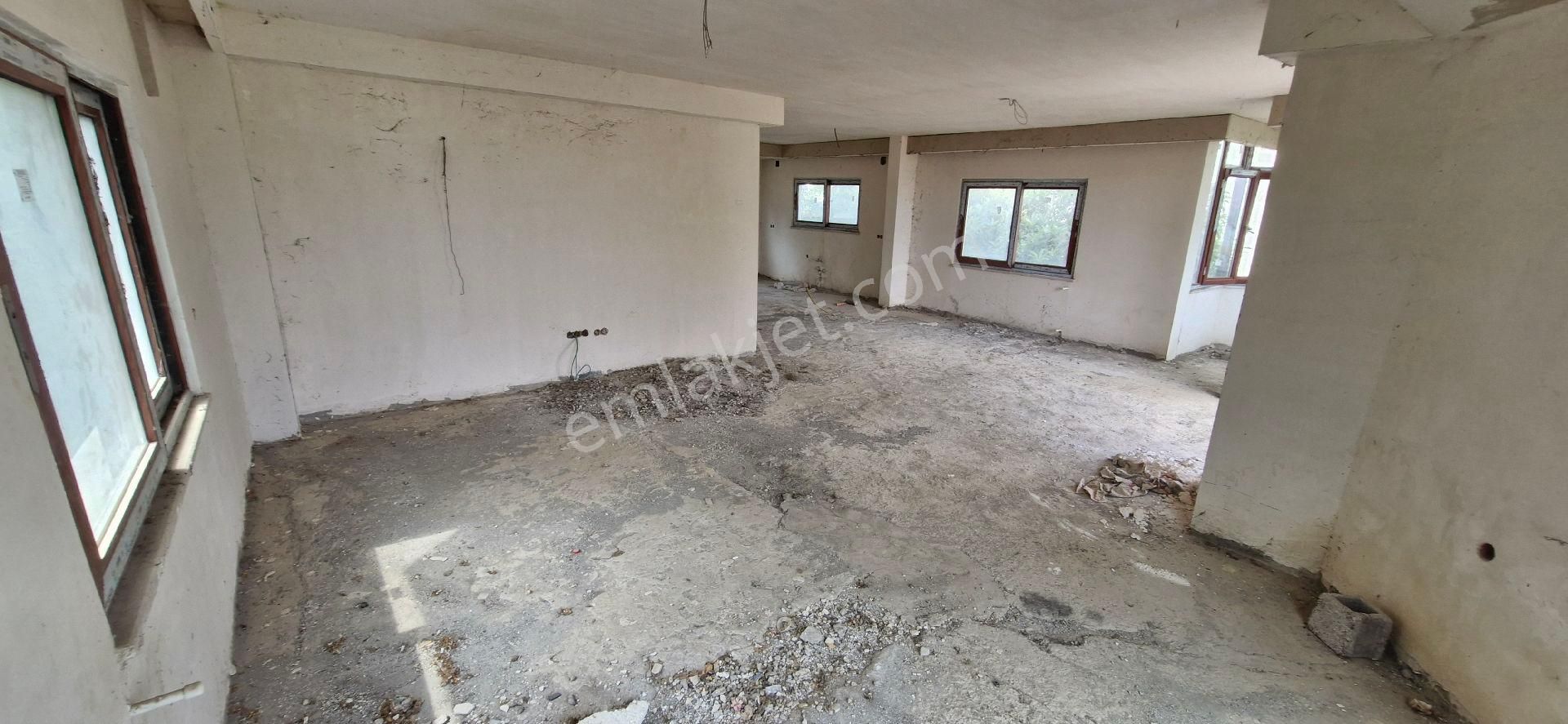 Arsa Fiyatina Villa Satıyoruz 800 M2 Arsa Bağımsız Göl Manzaralı İskanlı Satılık Geniş Oturumlu 4+2 - Görsel 28