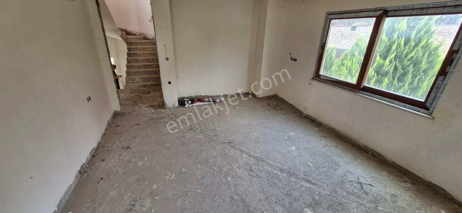 Arsa Fiyatina Villa Satıyoruz 800 M2 Arsa Bağımsız Göl Manzaralı İskanlı Satılık Geniş Oturumlu 4+2 - Görsel 24
