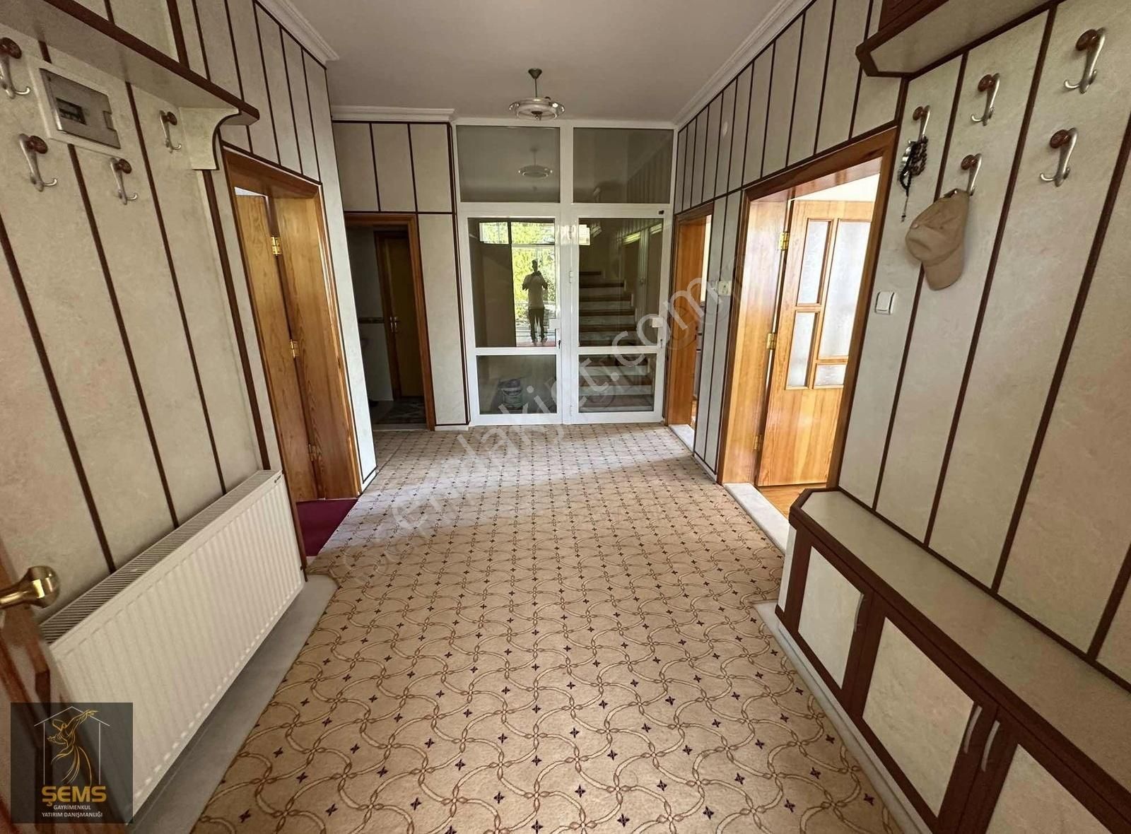 Meramın Gözdesi Lalebahçede Ultra Geniş Satılık Villa
