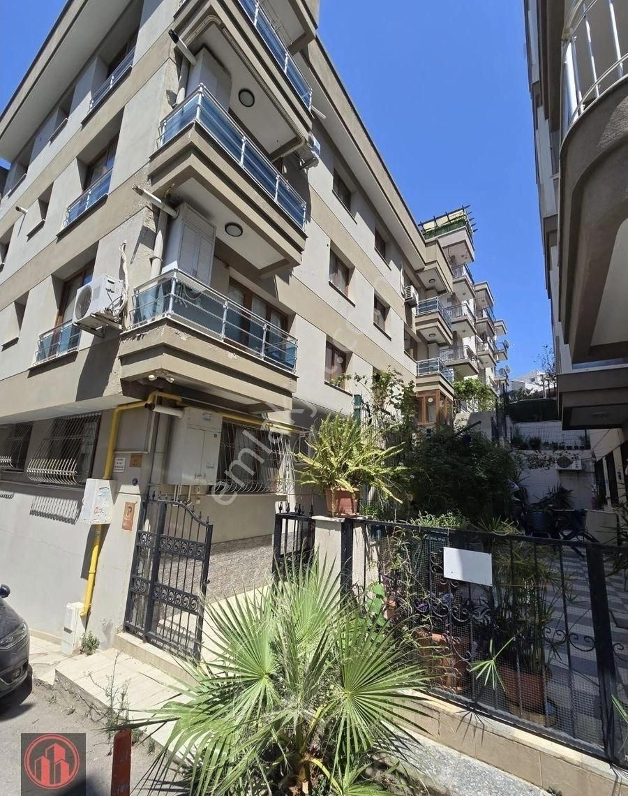 G.kazım Özalp Mah.de Yeni Binada D.gazlı Arakat Kiralık 2+1