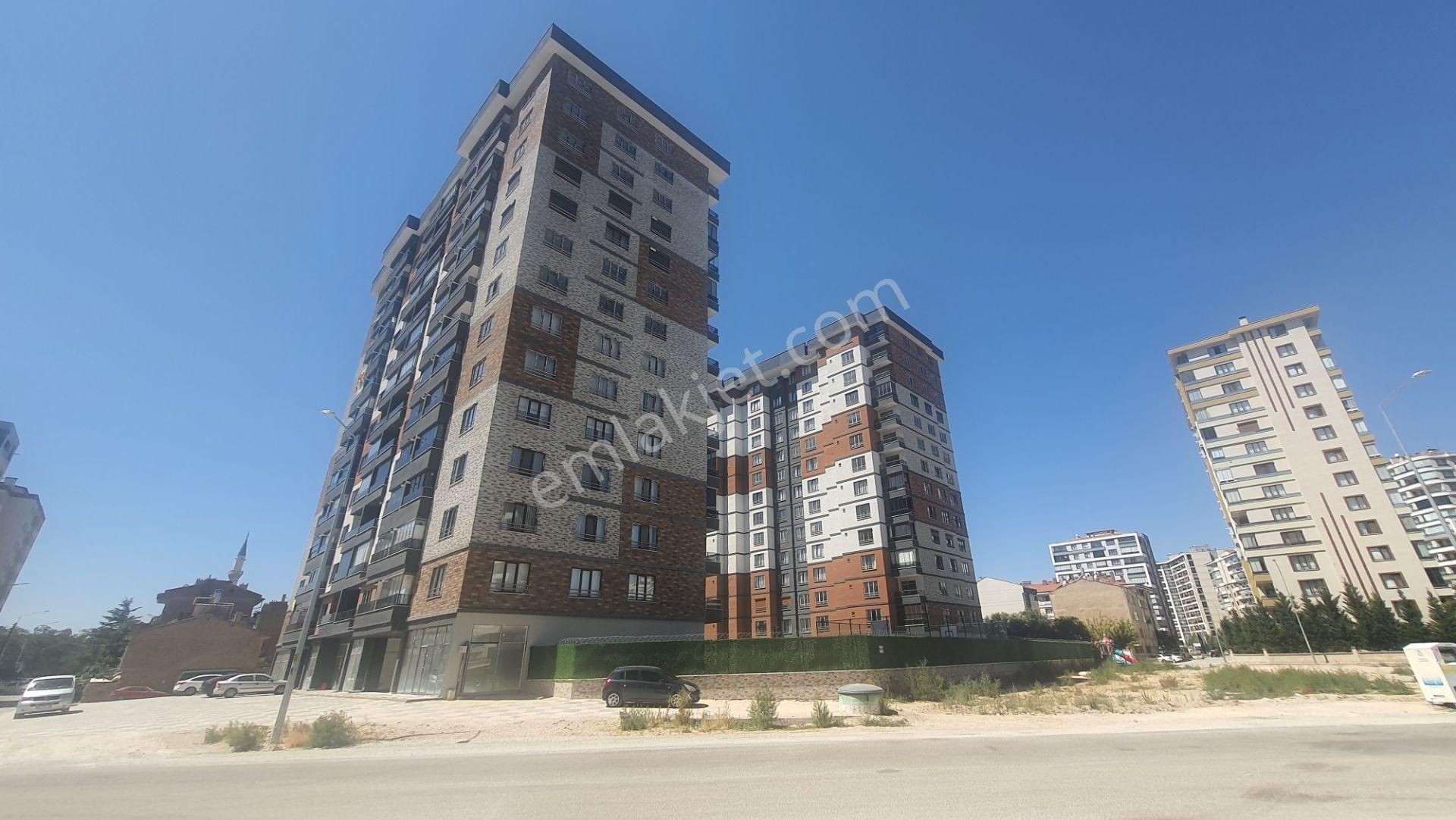 Şeker'de Site İçerisinde 3+1 Ara Kat Sıfır Satılık Daire