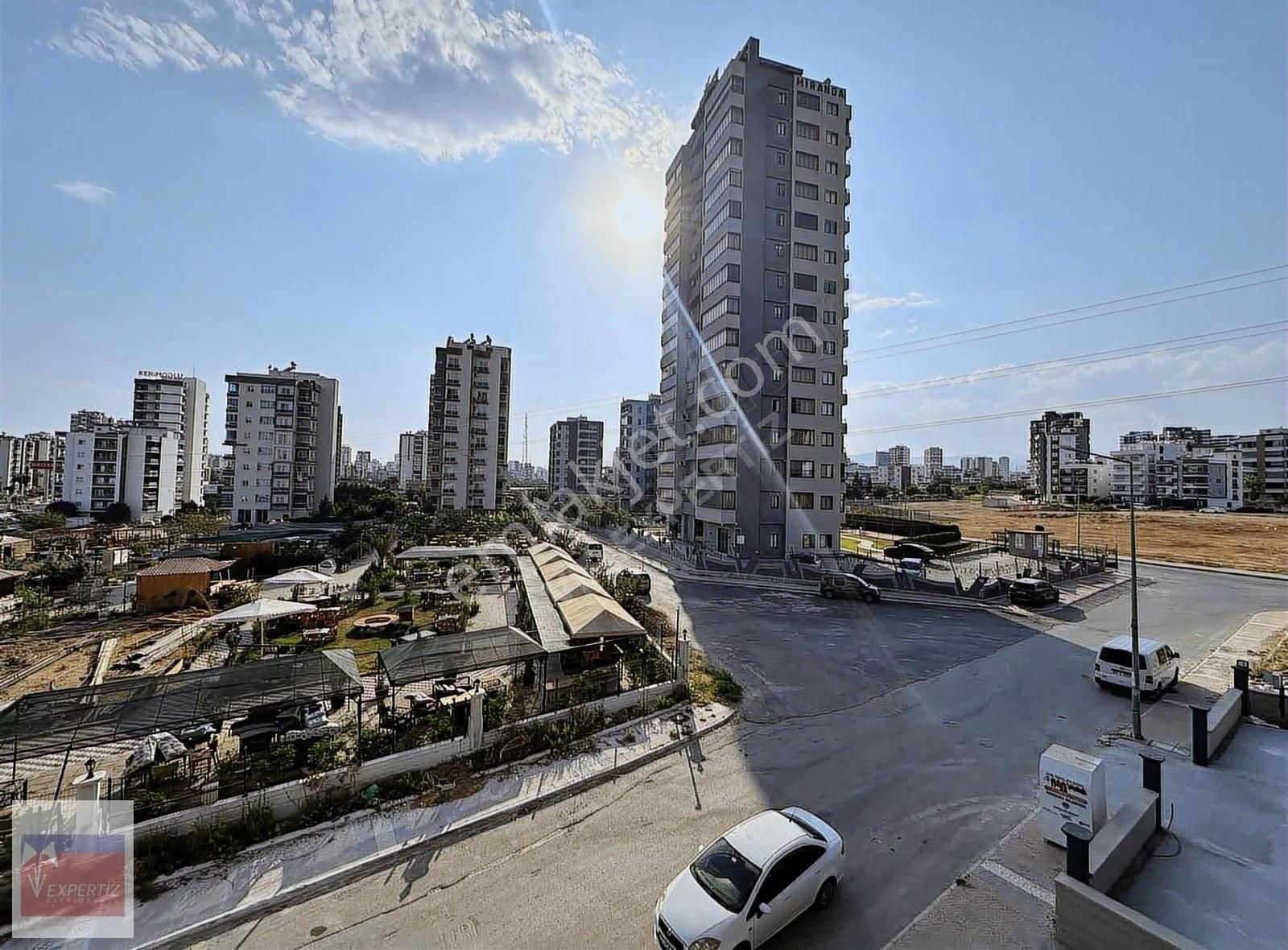 Vıp Expertiz'den Jimnastik Spor Sal.kar. Sıfır Eşyalı 1+1 Daire
