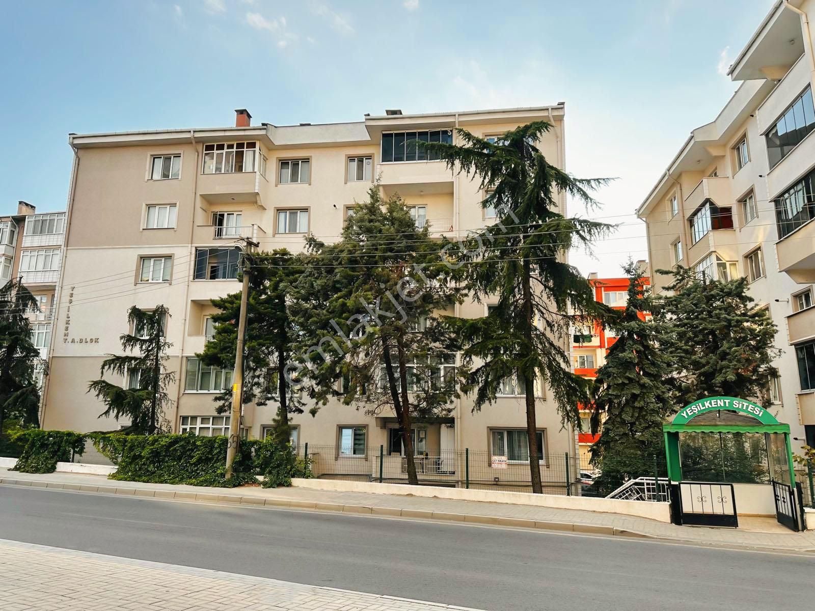 Remax Lavanda'dan Kazimiye Mah. Site İçi Kiralık 3+1 Geniş Daire