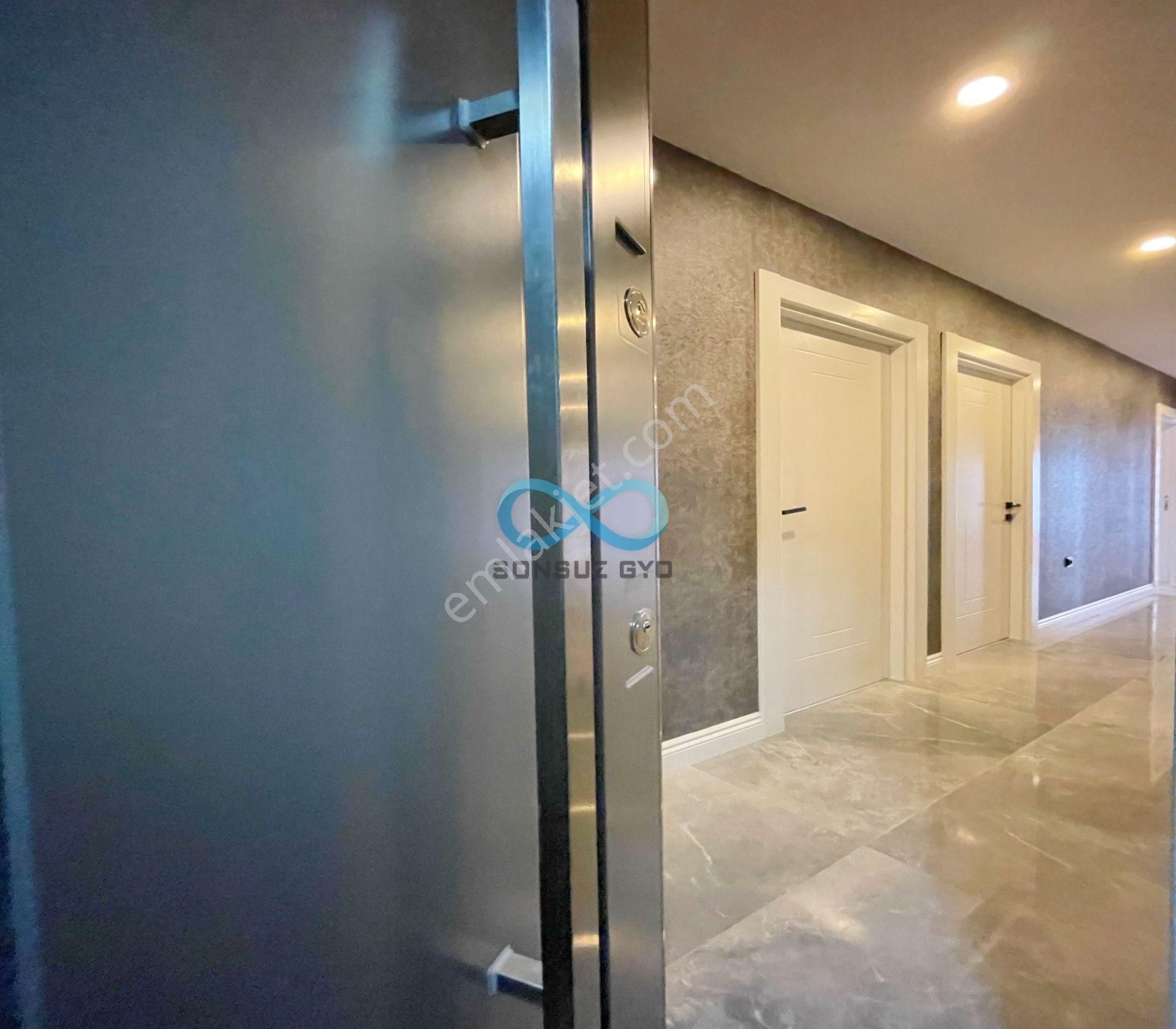 Beylikdüzü Kavaklı Da Kapalı Otoparklı Ebeveyn Banyolu Lüx 3+1 - Görsel 21