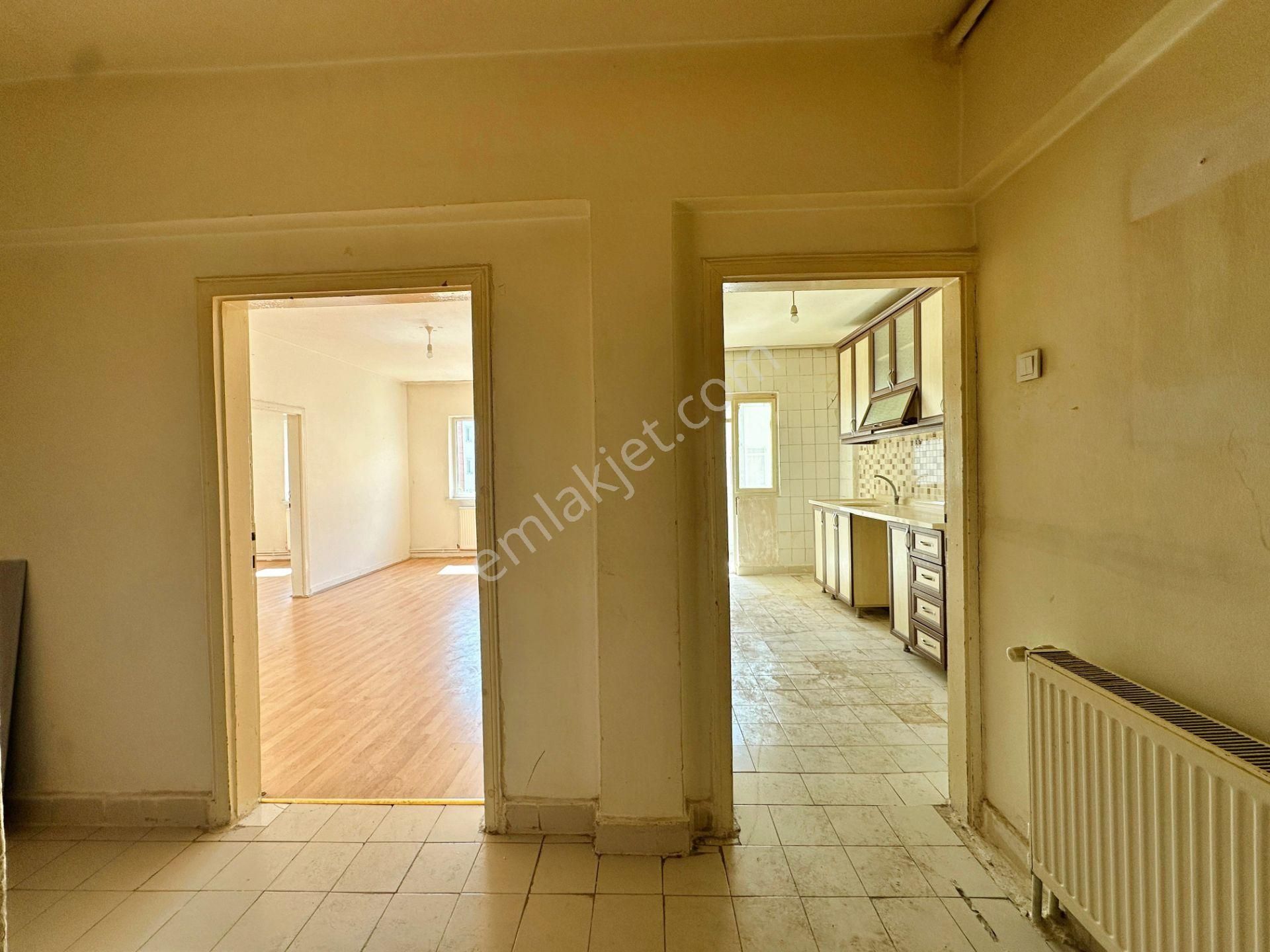 Koza Emlak'tan Plevne Mahalesinde Ara Katta Güney - Ön Cephe De 3+1 Satılık Dairee - Görsel 30