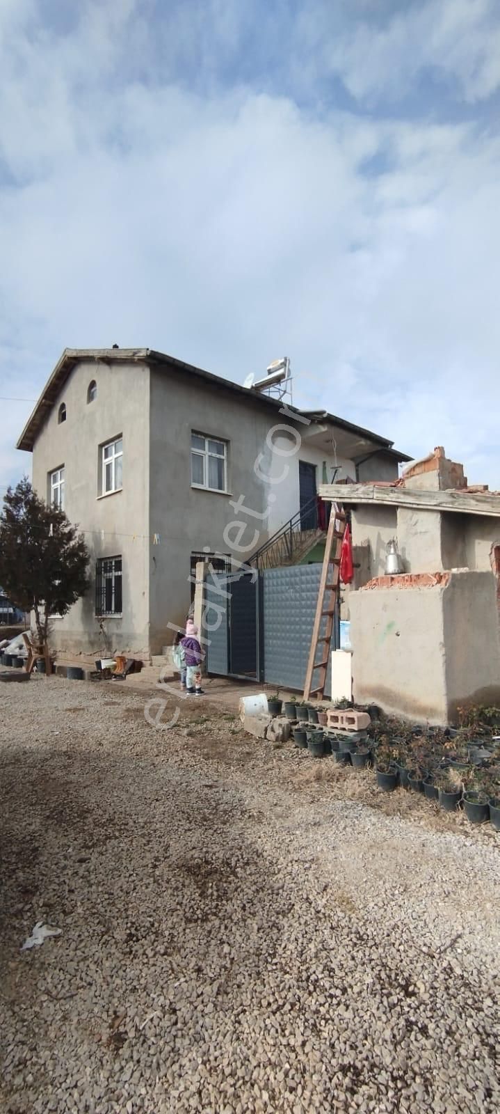 Yaylapınar Uhud Mahallesinde Çardaklı Müstakil Ev - Görsel 29