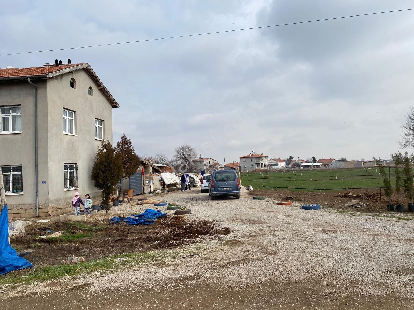 Yaylapınar Uhud Mahallesinde Çardaklı Müstakil Ev - Görsel 3