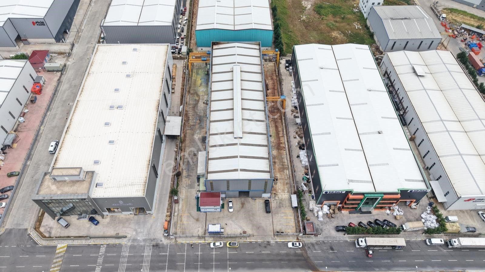 Kobi Osb'de 2500 M2+400 Kwa+7 Adet Vinç+2500 M2 Açık Alanlı Kiralık Fabrika - Görsel 17