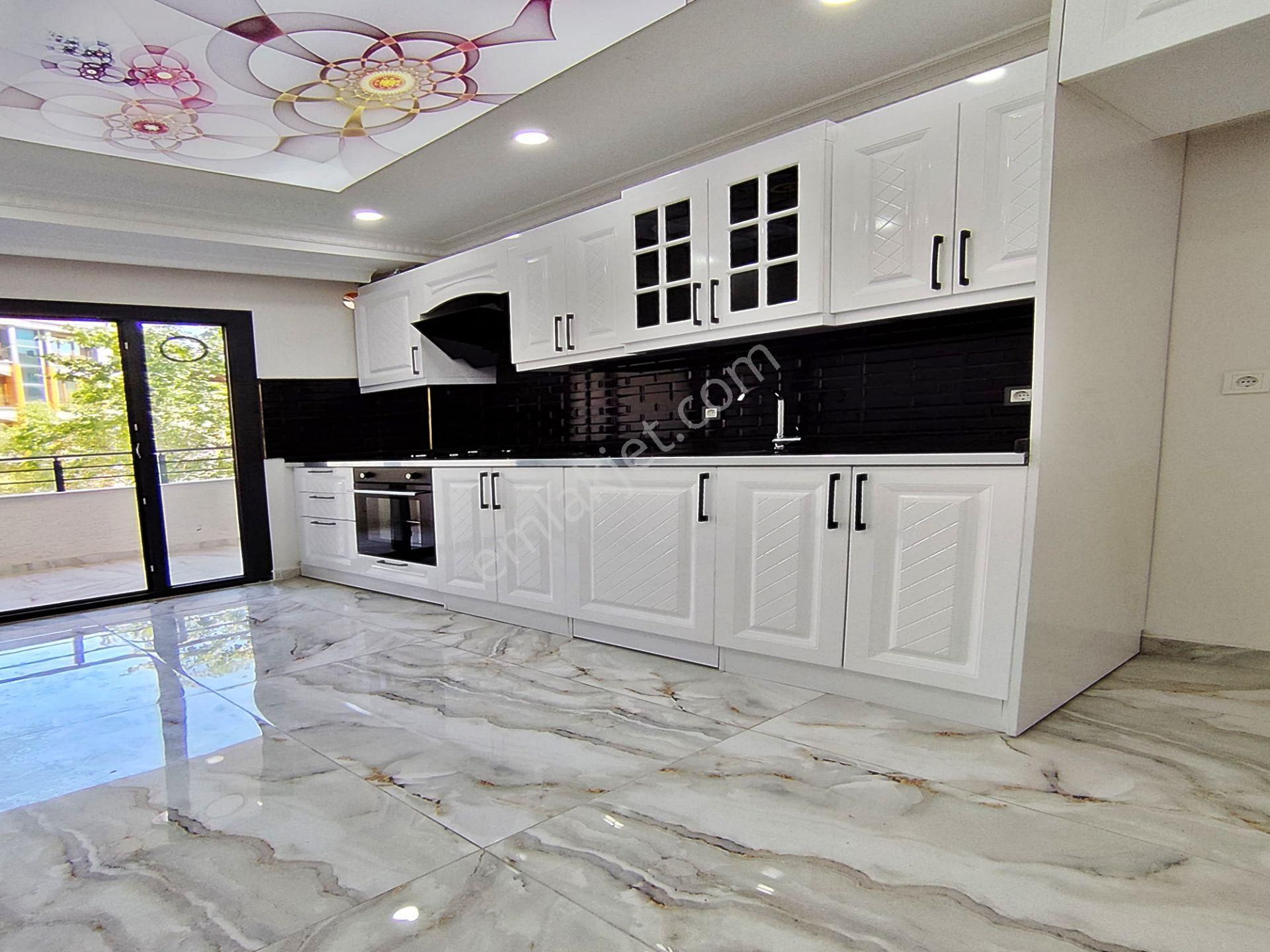 Soft Yapı'dan 3+1 Geniş Sıfır Arakat Balkonluı Daire!!