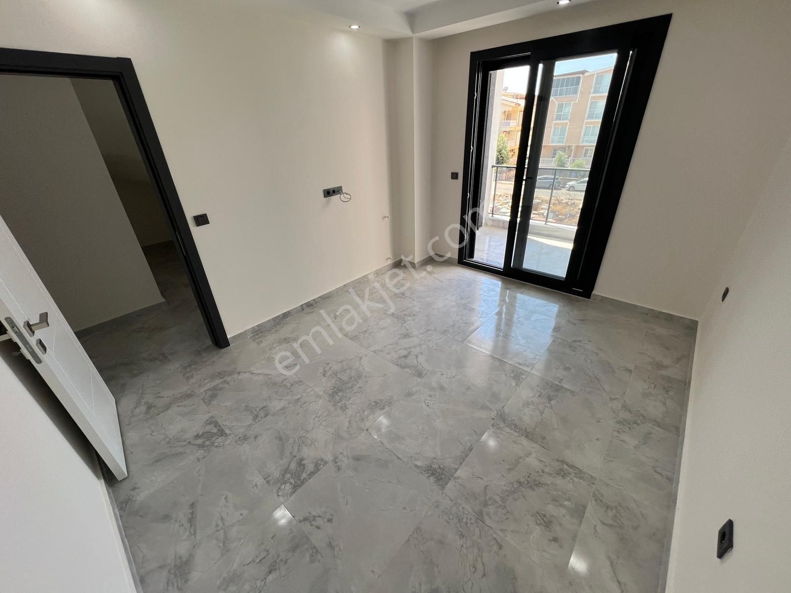 Didim Altınkum'da Havuzlu Ve Asansörlü Site İçinde Sıfır 3+1 Dubleks Daire - Görsel 10